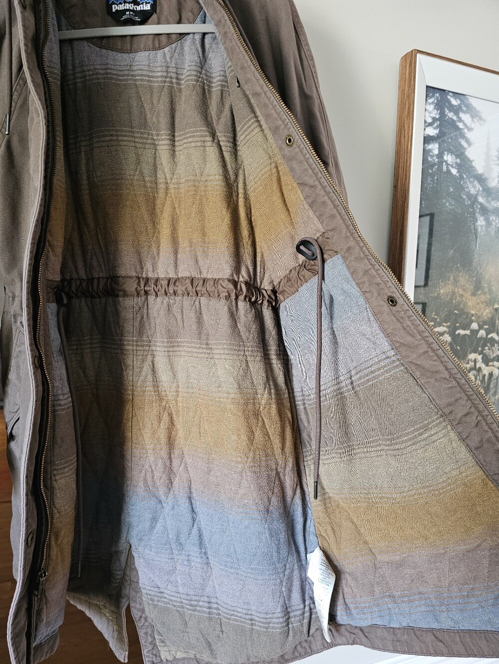 Patagonia Women's Insulated Prairie Dawn Parka - Picture 11 of 13